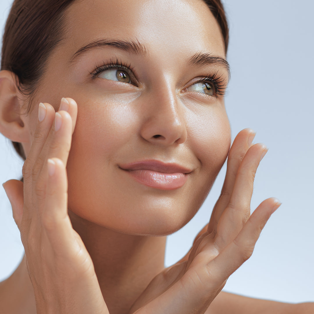 best skincare ingredients. anti-ageing skincare. glycolic acid. glycolic acid peel. vitamin c serum. hyaluronic acid. retinal. retinol. 